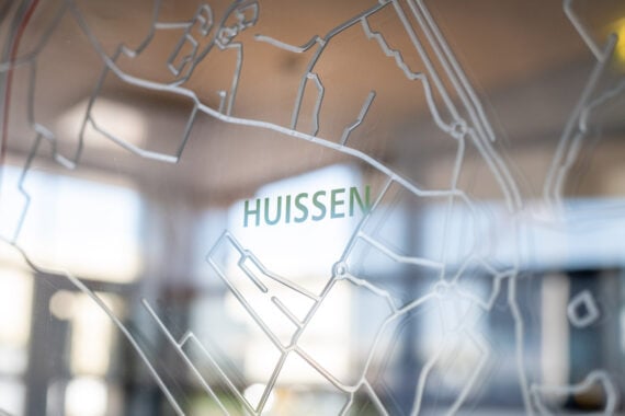 gravure op glas van kern Huissen